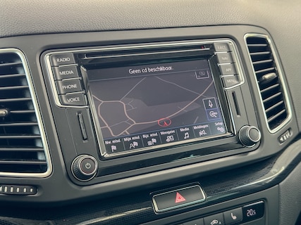 Volkswagen-Sharan