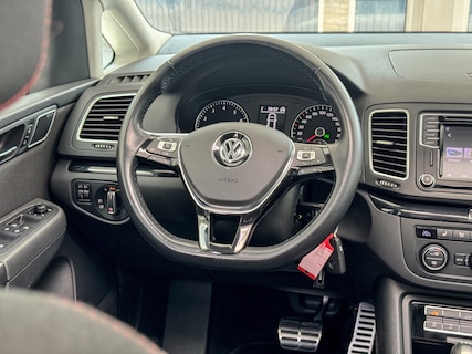 Volkswagen-Sharan