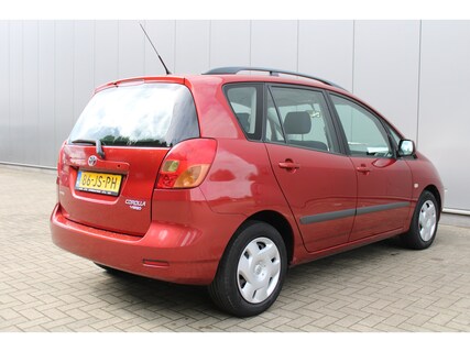 Toyota-Corolla Verso