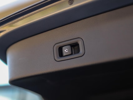 Mercedes-Benz-GLS