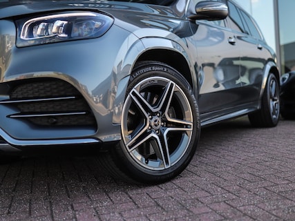 Mercedes-Benz-GLS