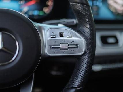 Mercedes-Benz-GLS