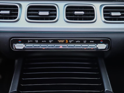 Mercedes-Benz-GLS