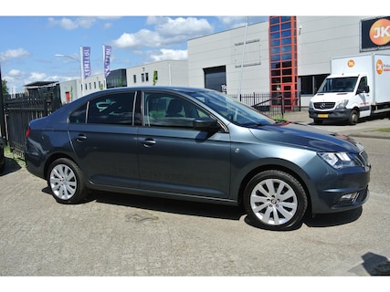 SEAT-Toledo