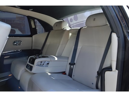 Rolls-Royce-Ghost