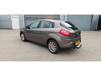 Fiat-Bravo