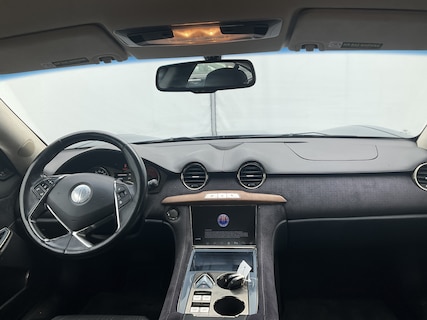 Fisker-Karma