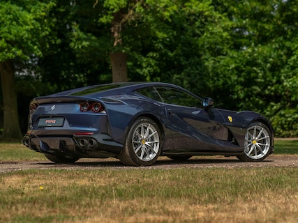 Ferrari-812 Superfast