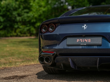 Ferrari-812 Superfast