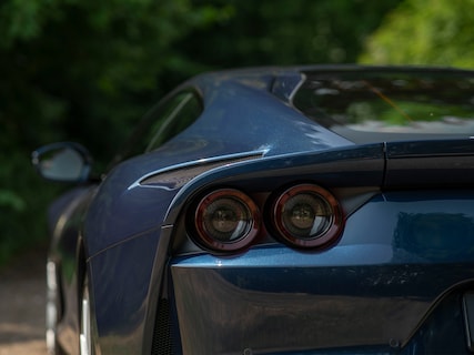 Ferrari-812 Superfast
