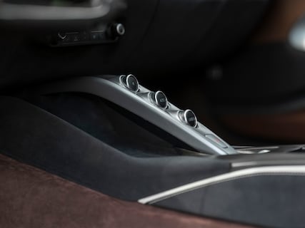 Ferrari-812 Superfast
