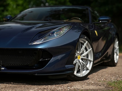 Ferrari-812 Superfast