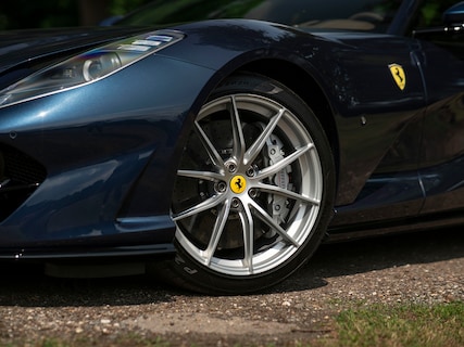 Ferrari-812 Superfast