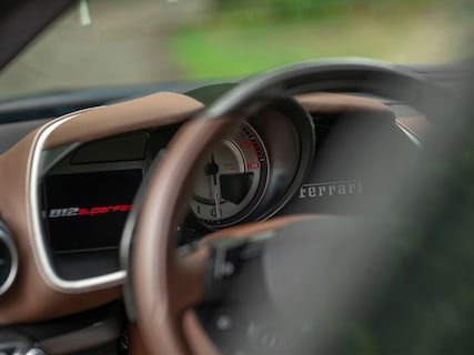 Ferrari-812 Superfast