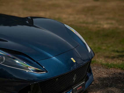 Ferrari-812 Superfast