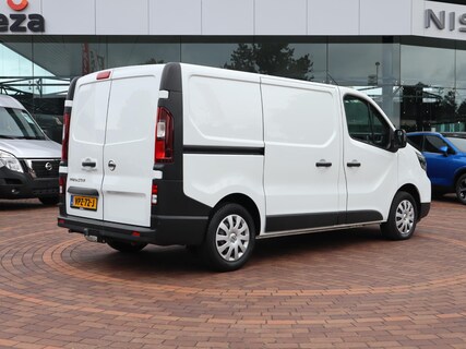 Nissan-Primastar