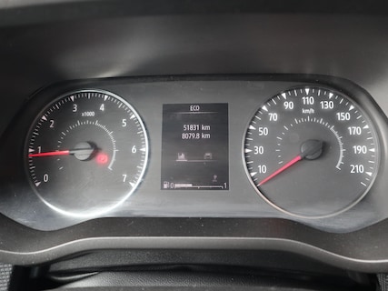 Nissan-Primastar