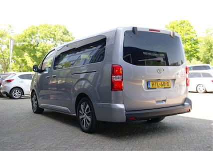 Peugeot-e-Traveller