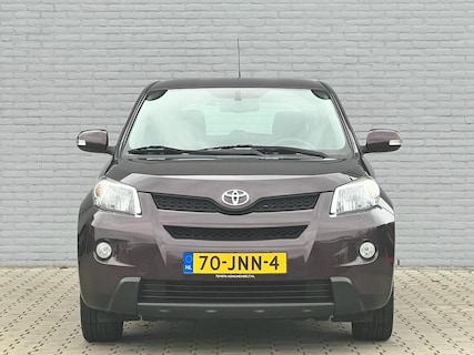 Toyota-Urban Cruiser