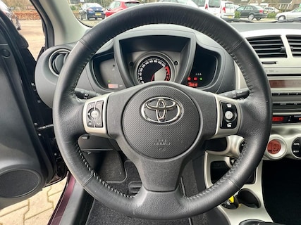 Toyota-Urban Cruiser