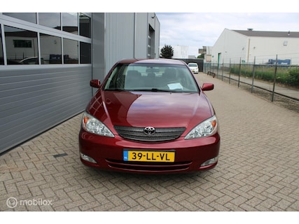 Toyota-Camry