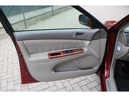 Toyota-Camry