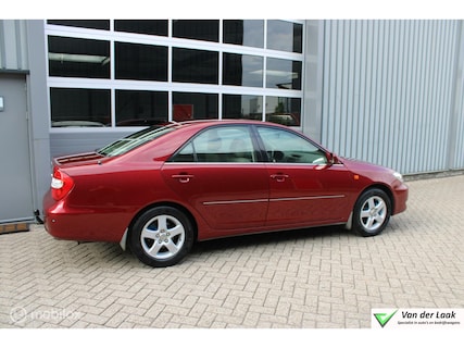 Toyota-Camry