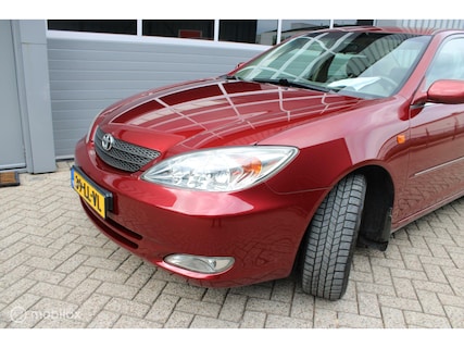 Toyota-Camry