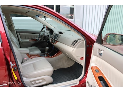 Toyota-Camry