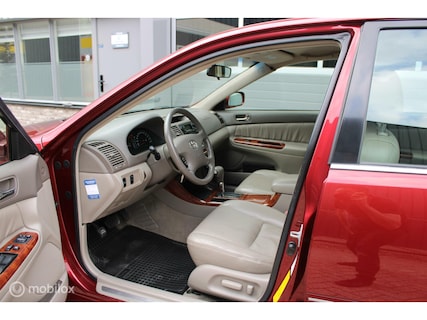 Toyota-Camry