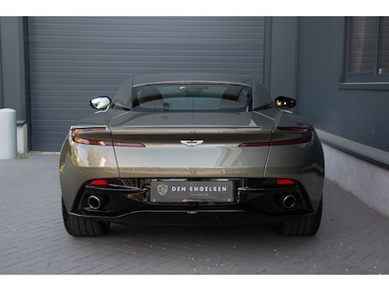 Aston Martin-DB11