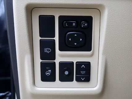 Toyota-Land Cruiser