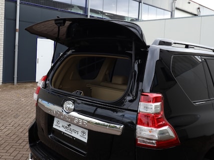 Toyota-Land Cruiser