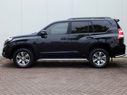 Toyota-Land Cruiser