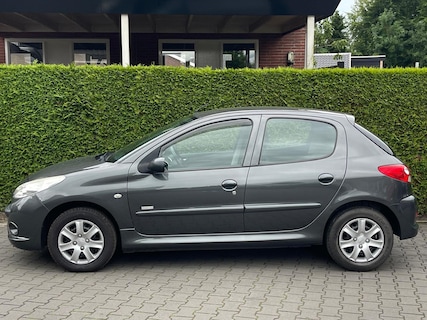 Peugeot-206+