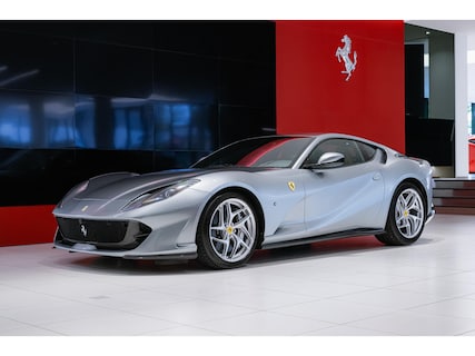 Ferrari-812 Superfast