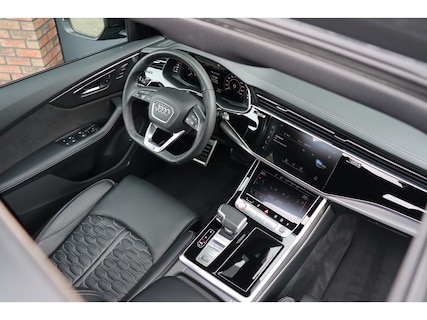 Audi-RS Q8