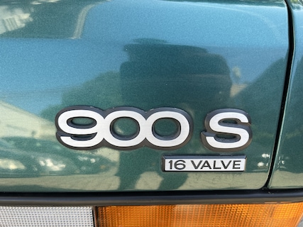 Saab-900