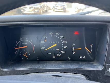 Saab-900