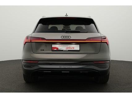 Audi-Q8 e-tron
