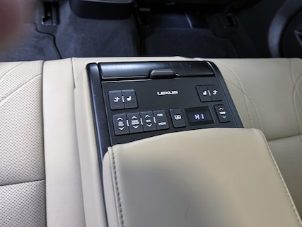 Lexus-ES