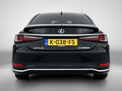 Lexus-ES