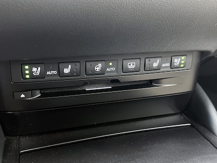 Lexus-ES