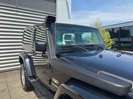 Jeep-Wrangler