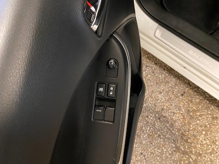 Suzuki-Baleno