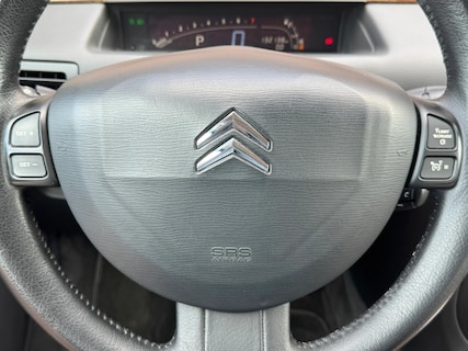 Citroën-C6