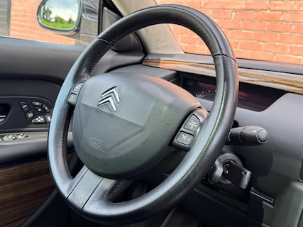 Citroën-C6