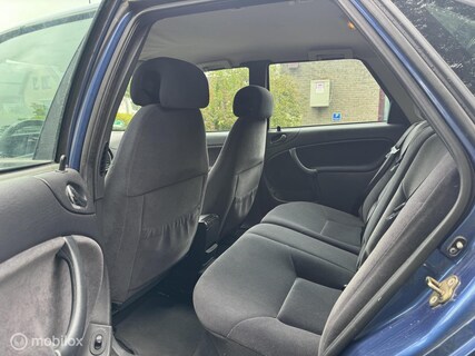 Saab-900