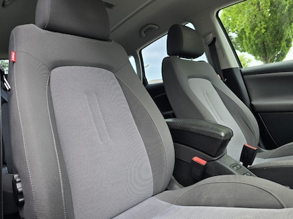 SEAT-Altea
