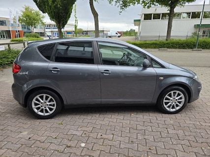 SEAT-Altea